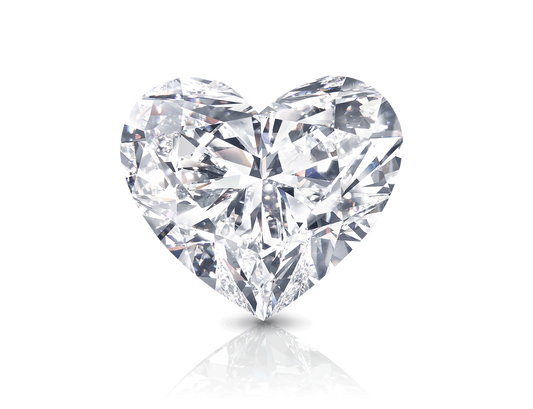 Photo showing diamond love heart 